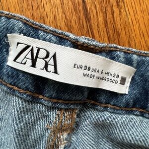 Zara Wide leg Denim Jean size 6
